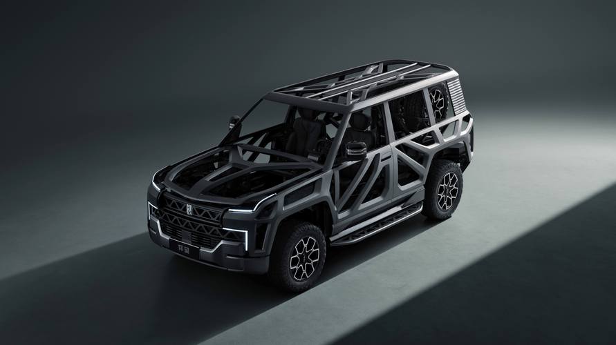 深圳304仰望U8硬派越野的科技魅力，国能汽车对传统燃油车市场的冲击